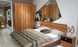 欧美木制房屋搭建视频,从基础到屋顶的完美施工过程