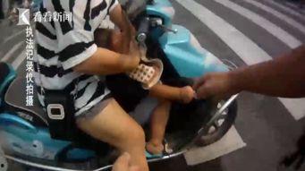 欧美小孩晕倒视频播放,视频记录下的惊险瞬间