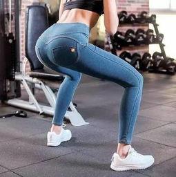 欧美瑜伽臀紧身视频,高效紧致臀部训练揭秘