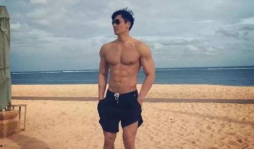 帅哥欧美腹肌大叔视频大全